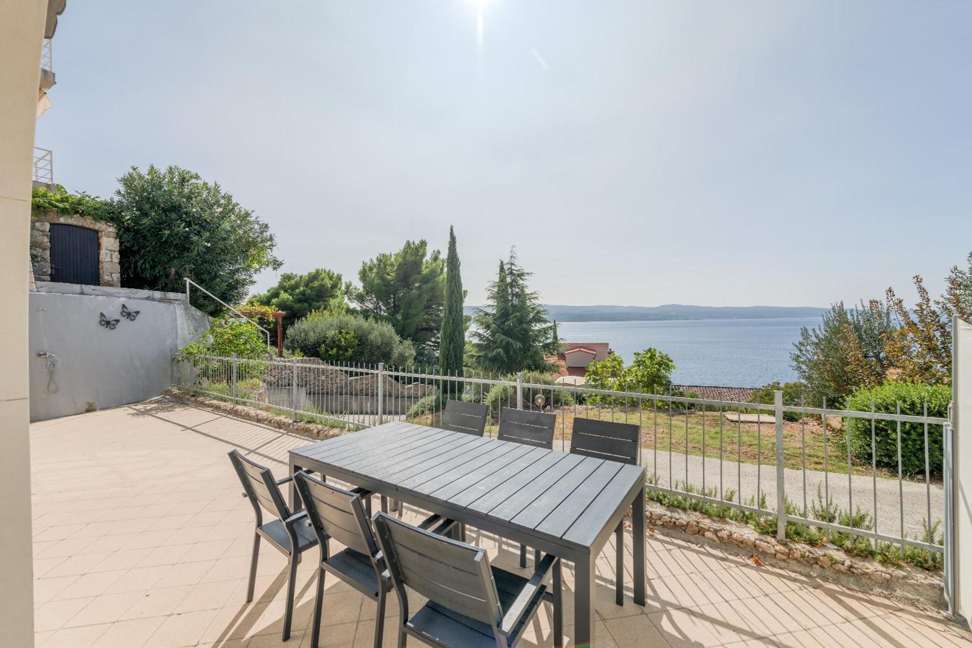 Apartments With Pool Vrdoljak Omiš Camera foto
