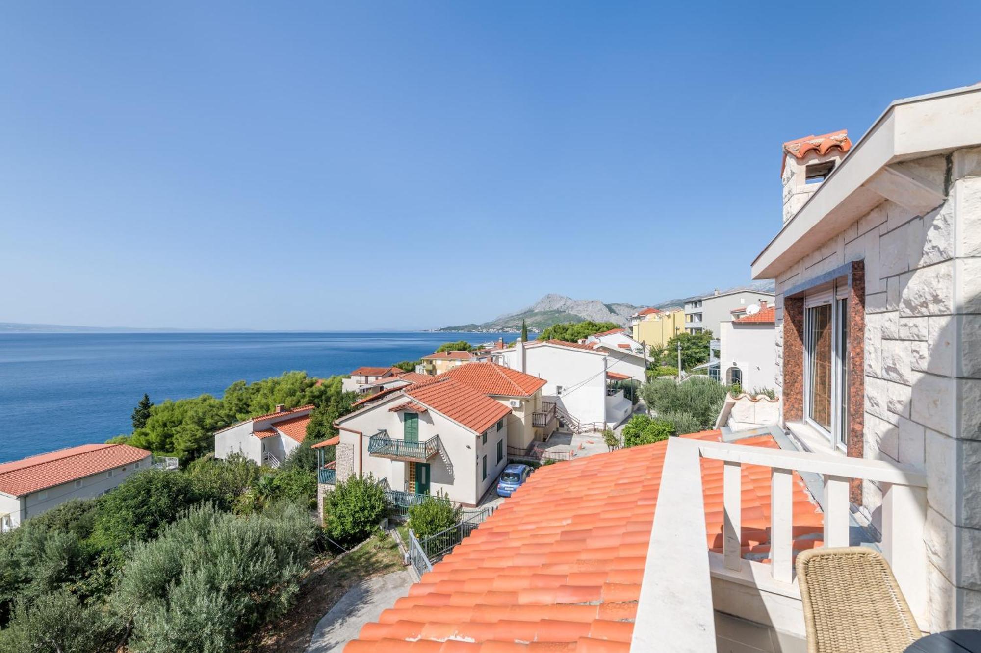 Apartments With Pool Vrdoljak Omiš Camera foto